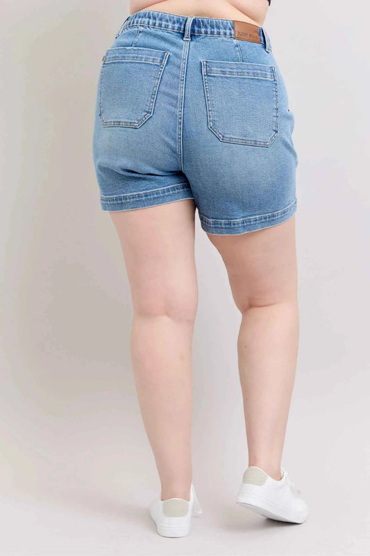 Plus Size High Waist Vintage Wash Denim Shorts 6fbdb6b0-d6d6-4860-9bf1-e4bbccb0ccdb-Max-Origin