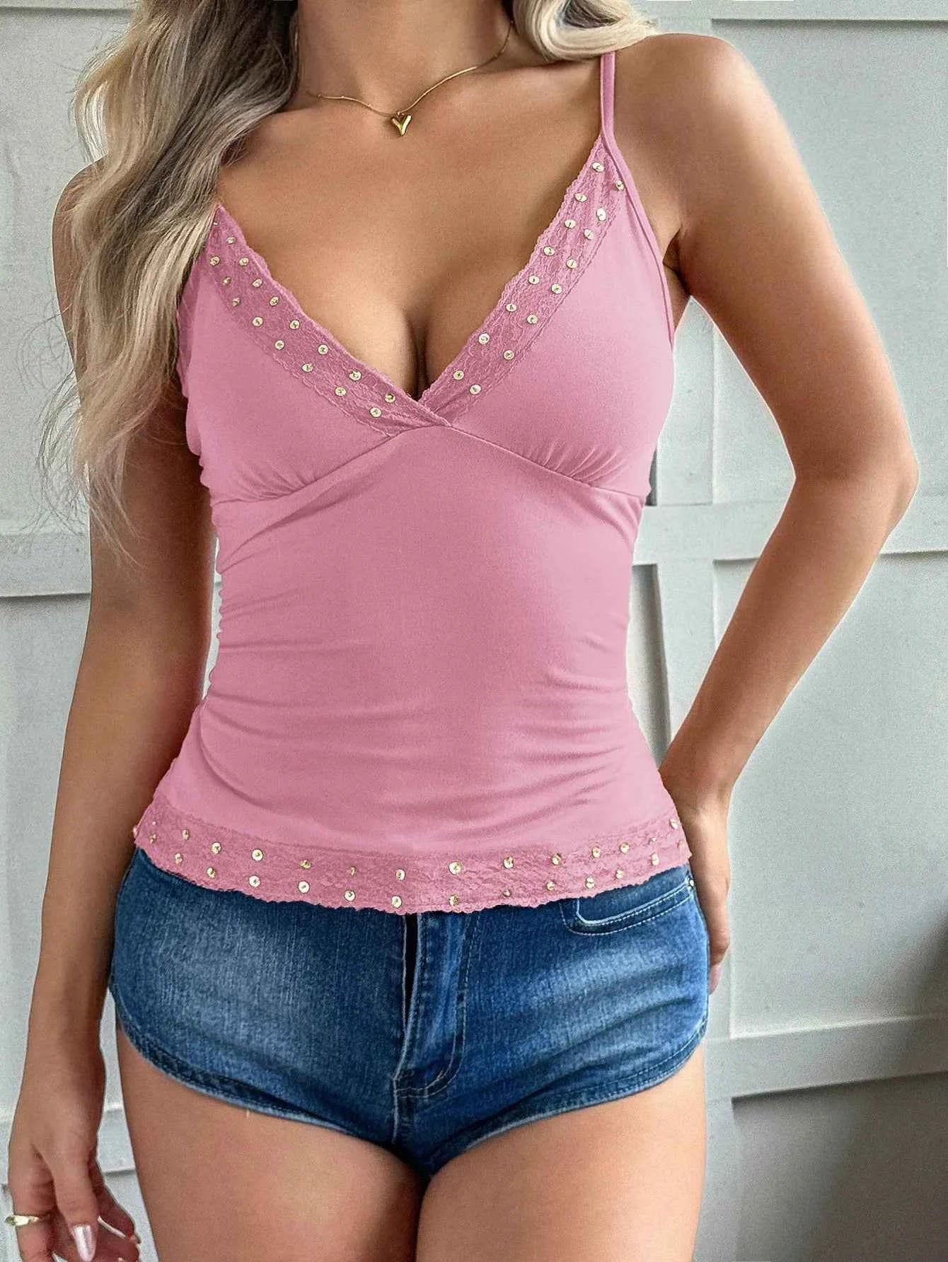 V-Neck Cami Top 6fca1923-3f76-4795-ba40-92a69442815c-Max-Origin