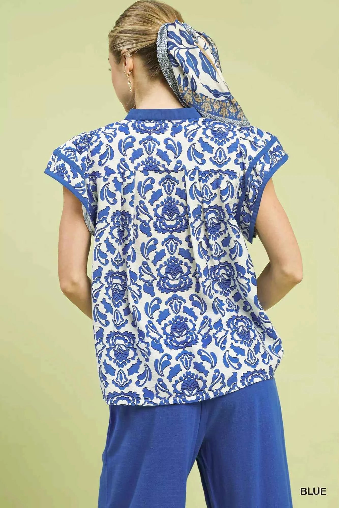 Umgee Abstract Print Short Sleeve Blouse 6fde231d-f993-4239-96b8-61d207b9c2f9-Max-Origin