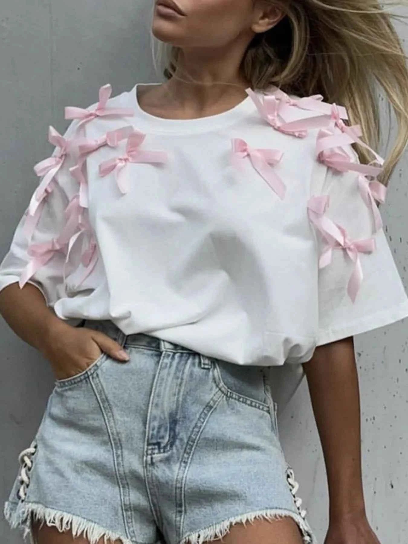 Bow Short Sleeve T-Shirt 6fe6ab97-e9e5-47c9-a0a3-b26446f57596-Max-Origin