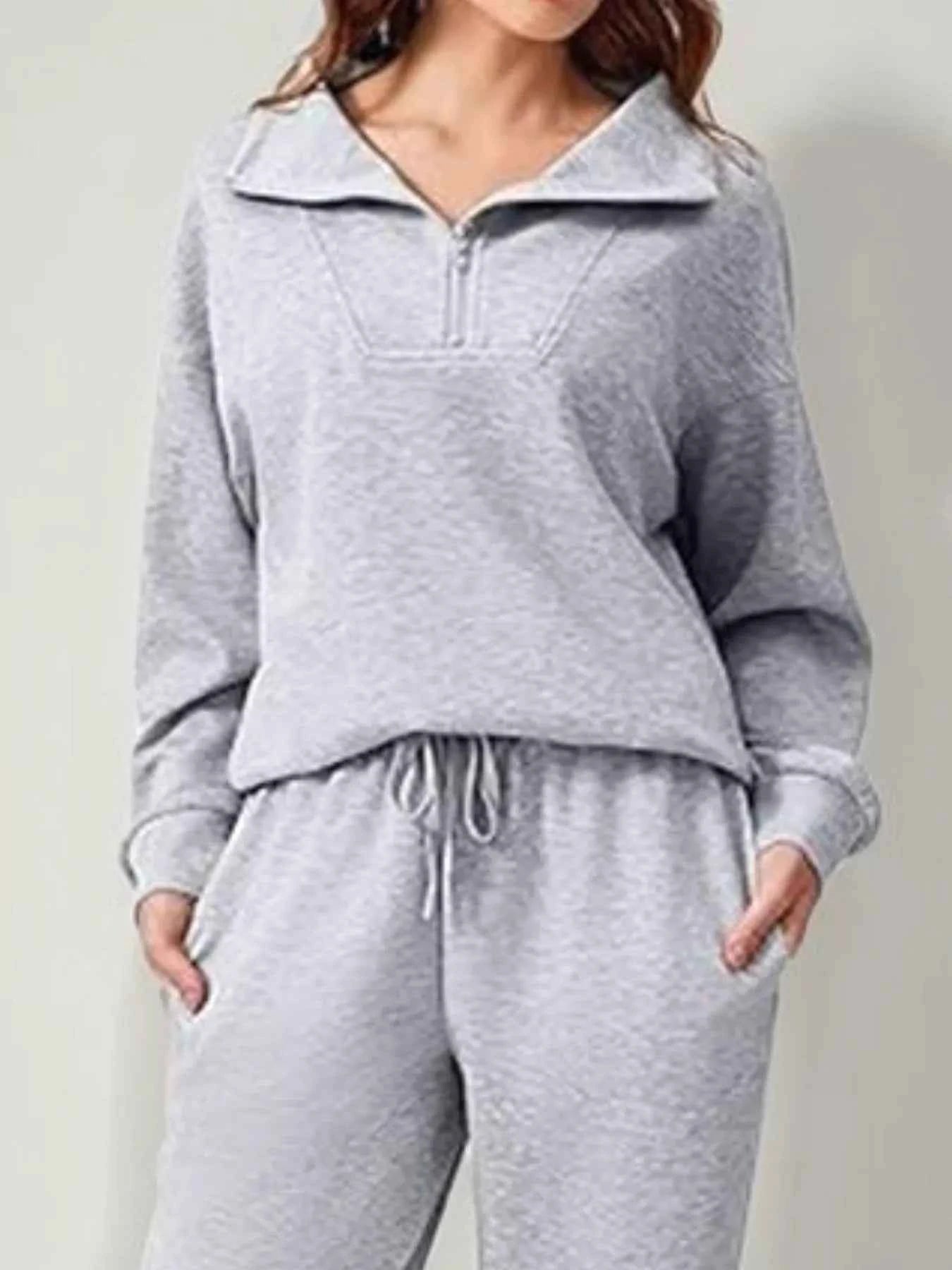 Relaxed Fit Quarter-Zip Top and Pants Set Light Gray 6ff55bcc-1d84-4a2a-a9ef-7381b3e0d382-Max-Origin