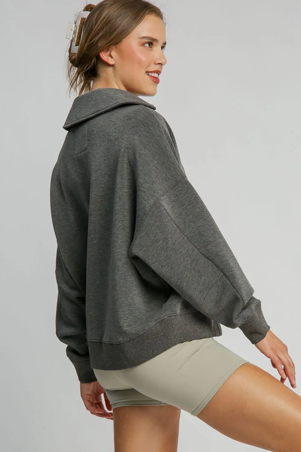 Umgee Johnny Collar Dropped Shoulder Sweatshirt 6ff9bbd2-d10f-444e-a378-09a4cdc898b7-Max