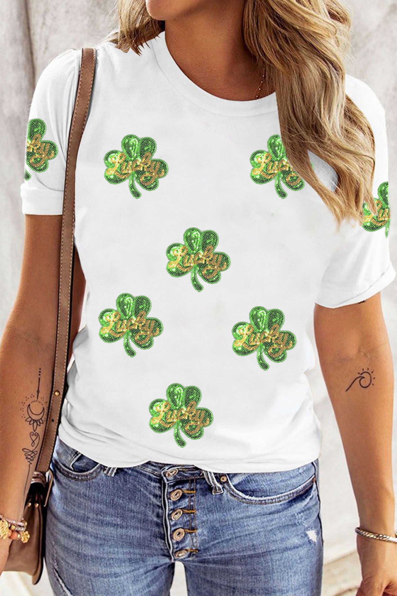 White Sequin Lucky Clover Patched Casual Round Neck Tee 703c477ed97b22e2