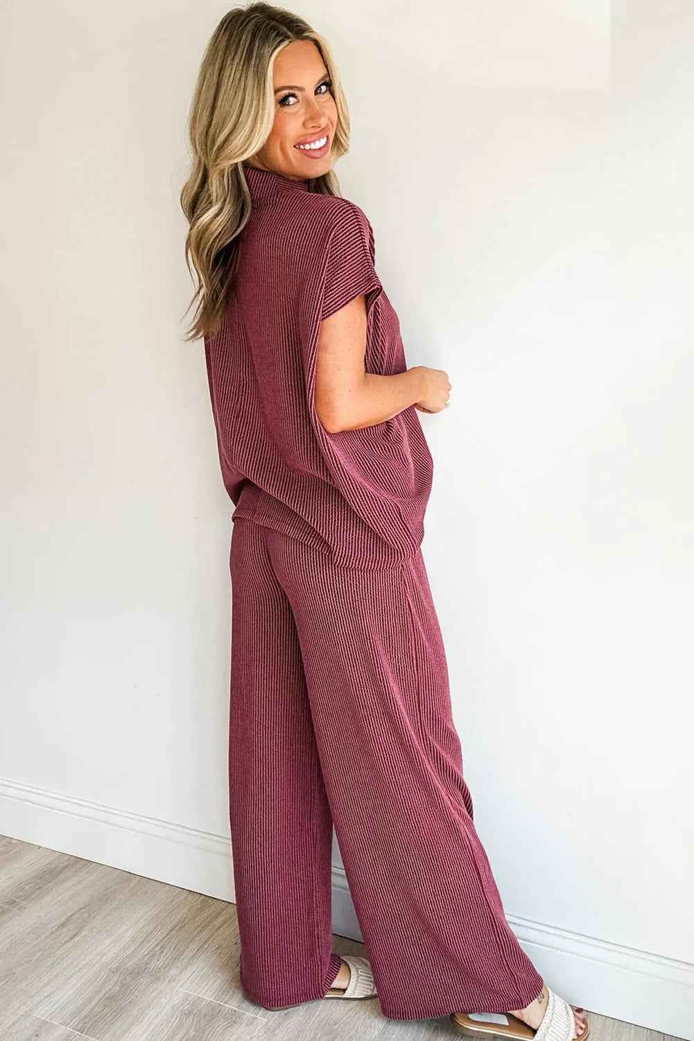 Burgundy Twisted Ribbed High Neck Loose Tee Elastic High Waist Loose Pant Set 706350e778071085
