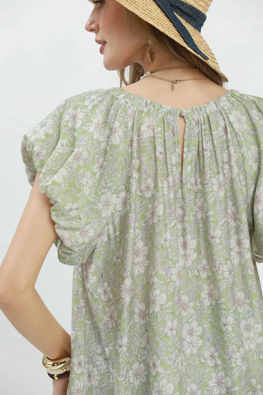 Floral Puff Sleeve Blouse 7083c00b-b372-4004-938b-6ea53e77933a-Max-Origin