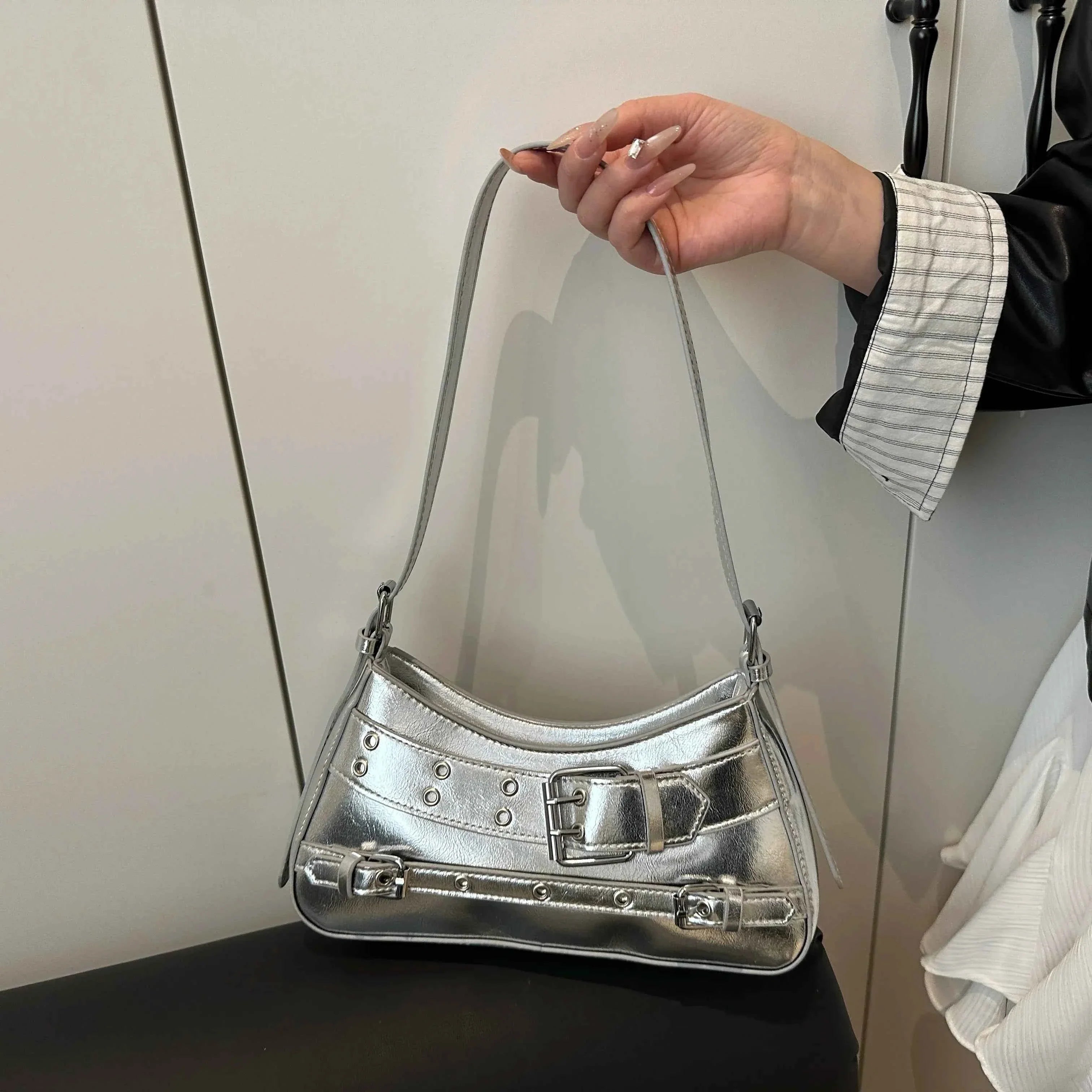 Leather Buckle Shoulder Bag Silver onesize 708568635f4a4a6ea035836dd0204e70-Max-Origin