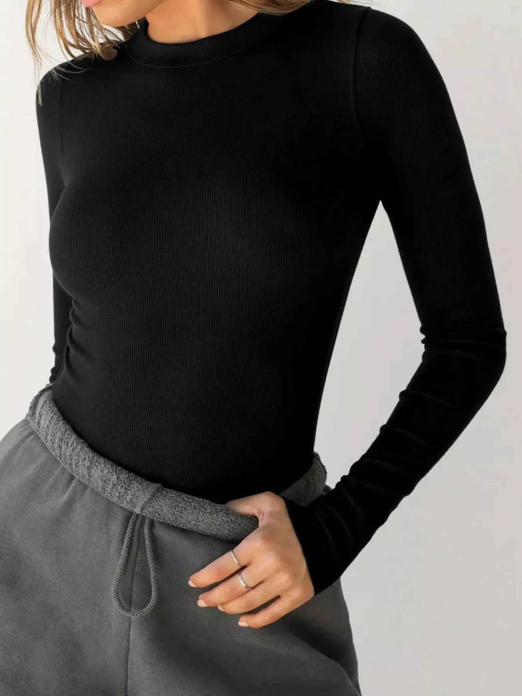 Long Sleeve Crop T-Shirt with Ribbed Texture 7092db16-362e-4c43-9345-3b7976c0ed4b-Max-Origin