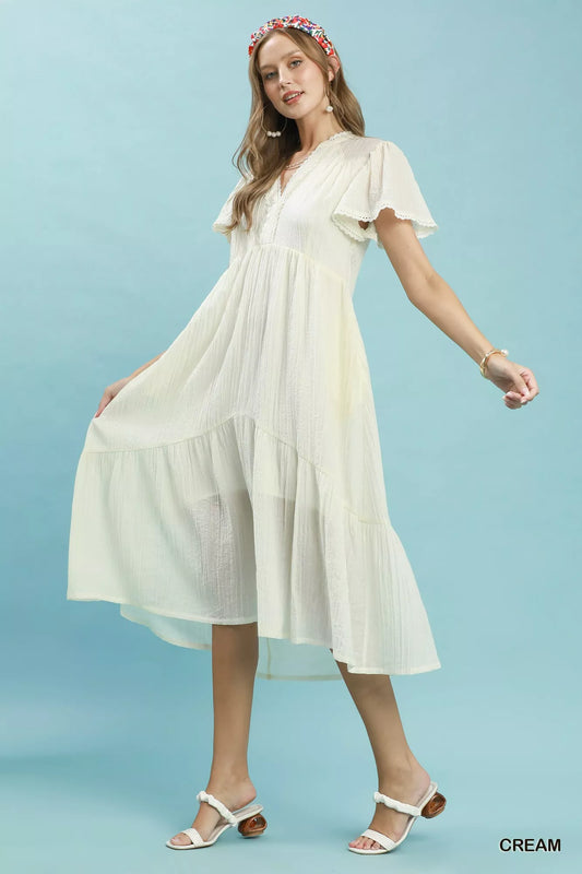 Textured Tiered Midi Dress with Side Pockets 70a07244-ed0e-4bc6-be7a-5c7ad901839e-Max-Origin