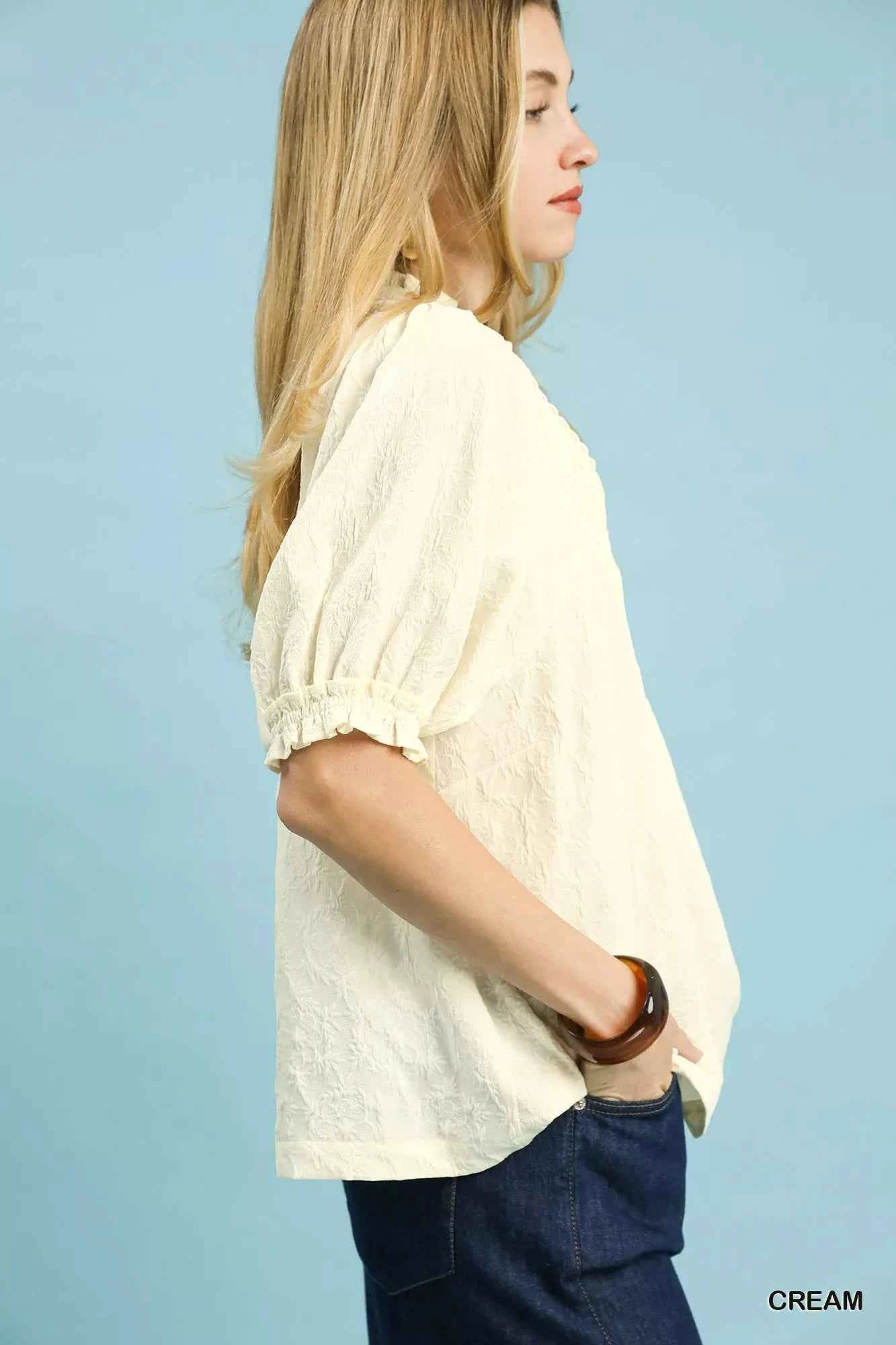 Textured Smocked Peasant Top 70f5596e-4e7e-405e-94c7-7df6a02031a1-Max-Origin
