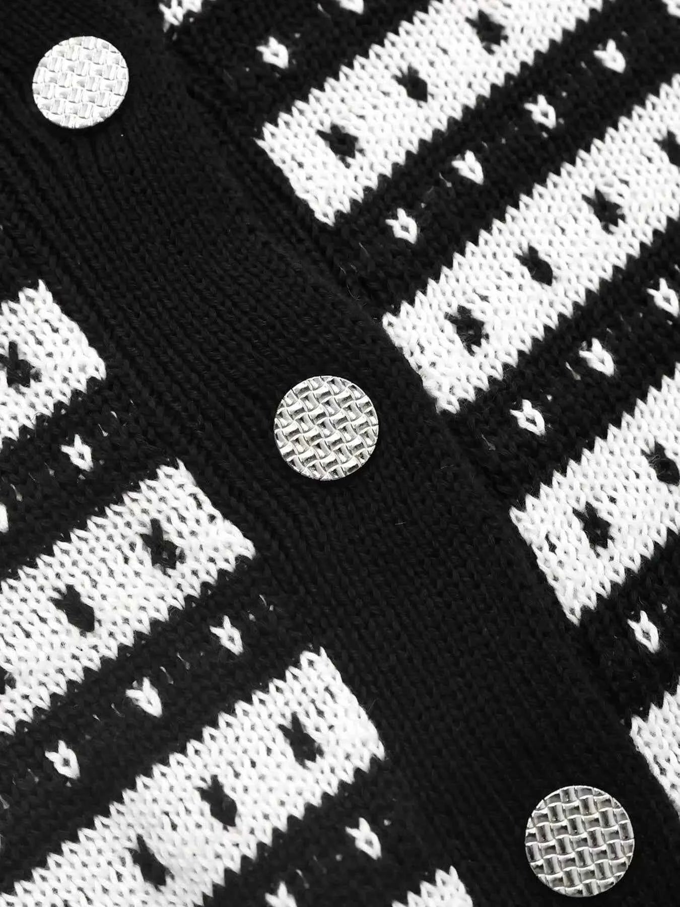 Striped Button Up Knit Cardigan 710eb41291234c679598d7af1baccbf0-Max-Origin