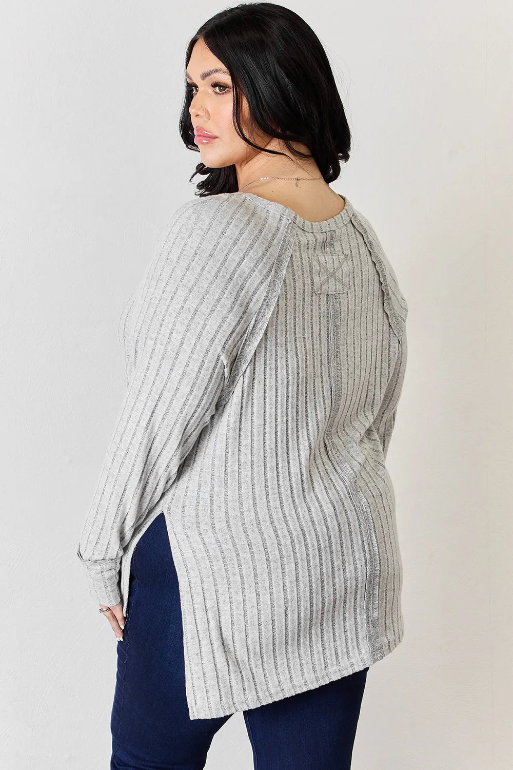 Basic Bae Full Size Ribbed Round Neck Slit T-Shirt 7166799d-2c98-41ea-89c2-72fe7b583ba3-Max