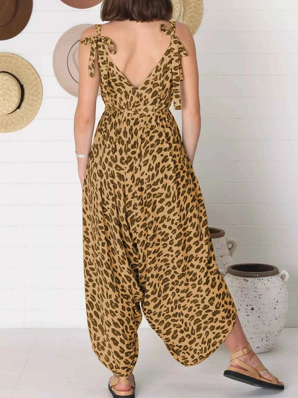 Full Size Leopard Print V-Neck Wide Leg Jumpsuit Plus Size 71a2577541014913b36c5a8f766d045c-Max-Origin