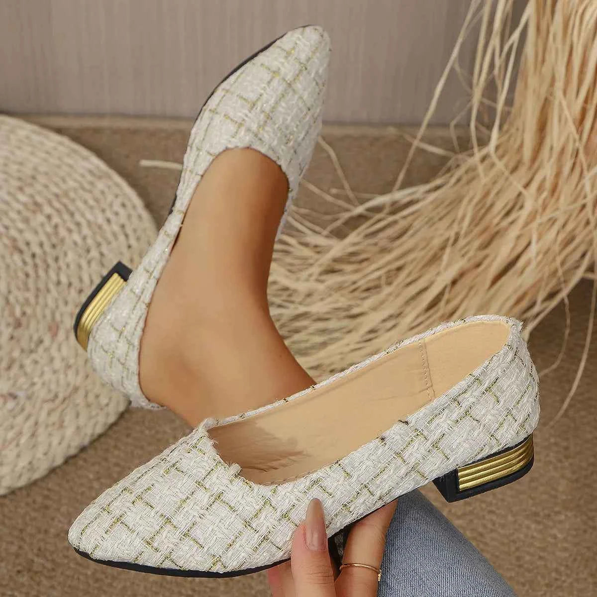 Point Toe Block Heels Slip-Ons 71f6c8cb7dbb4c3b8b20b83aa661b4a5-Max-Origin
