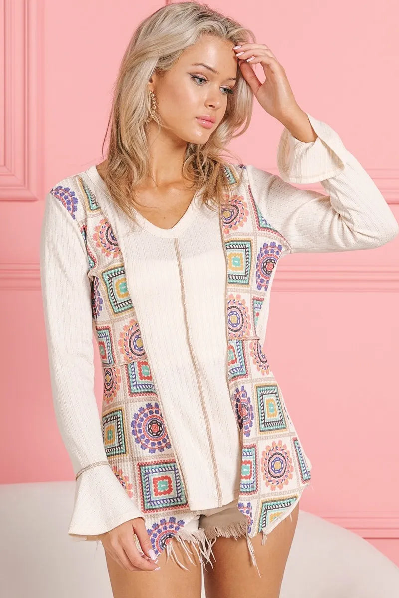 BiBi Granny Square Print Contrast Annie Rib V Neck Top 72092fe6a1c24629b0ef44d9eb1193e3-Max-Origin