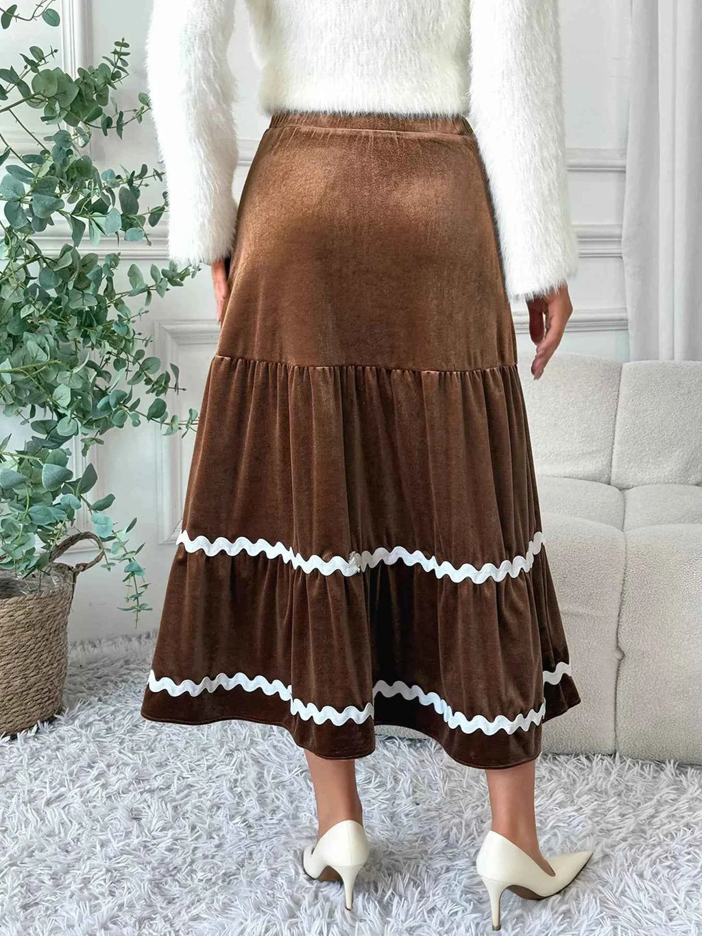 Velvet Tiered Midi Skirt 72a069108a664f44b7169c8cbac9e799-Max-Origin