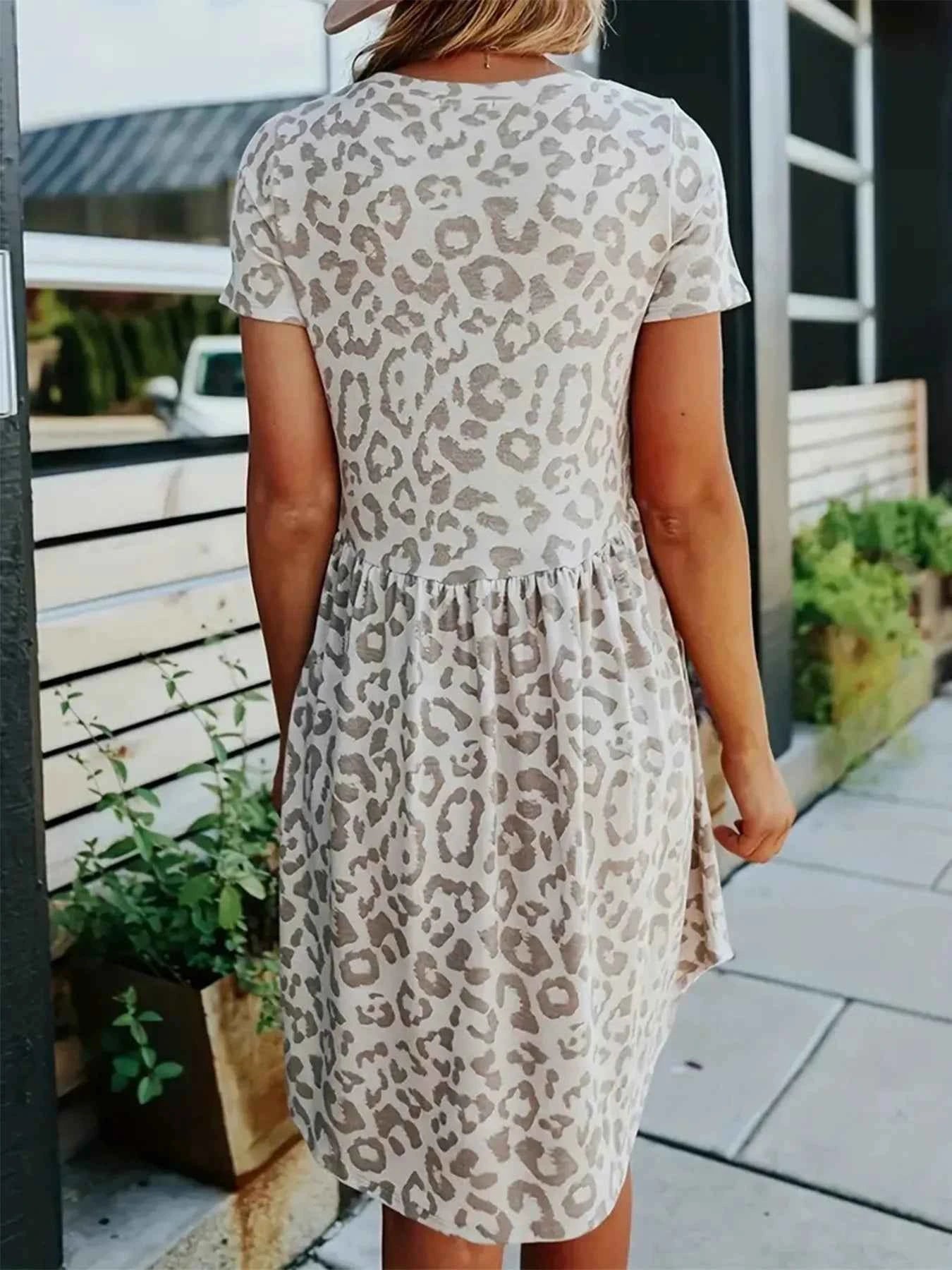 Leopard Print Short Sleeve Casual Dress 72d4e80b-fb41-41a3-b0f5-e4bb8872a75e-Max-Origin