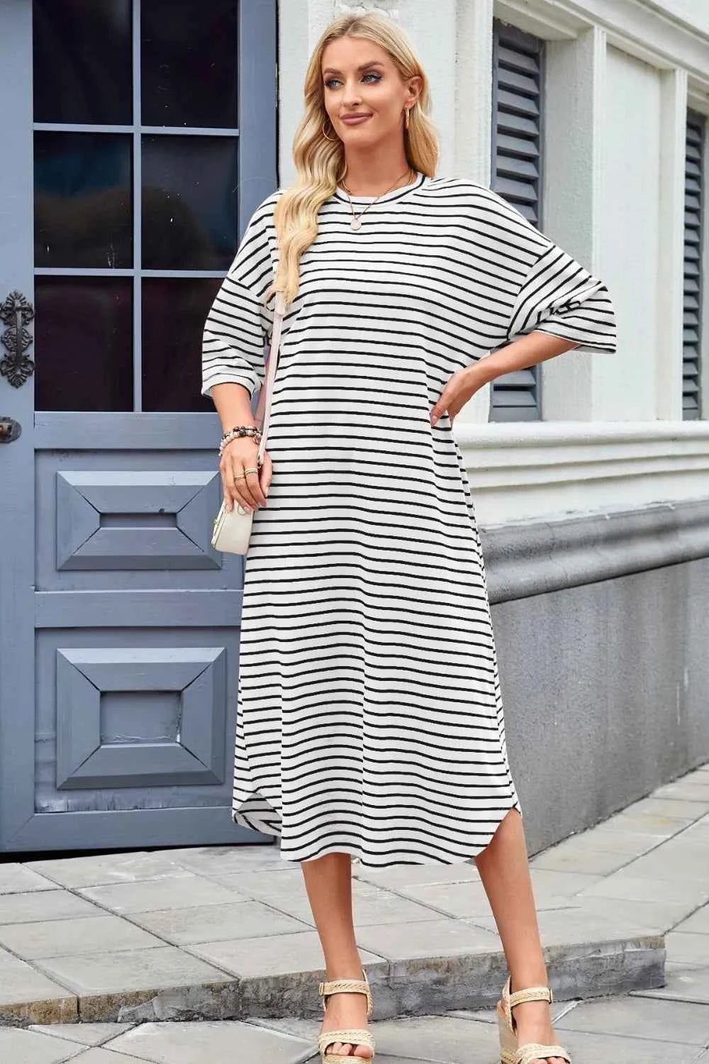 Lovelet Contrast Striped Half Sleeve Midi Tee Dress 72d8dbbd-62fd-4147-85d5-3650a264fc4e-Max