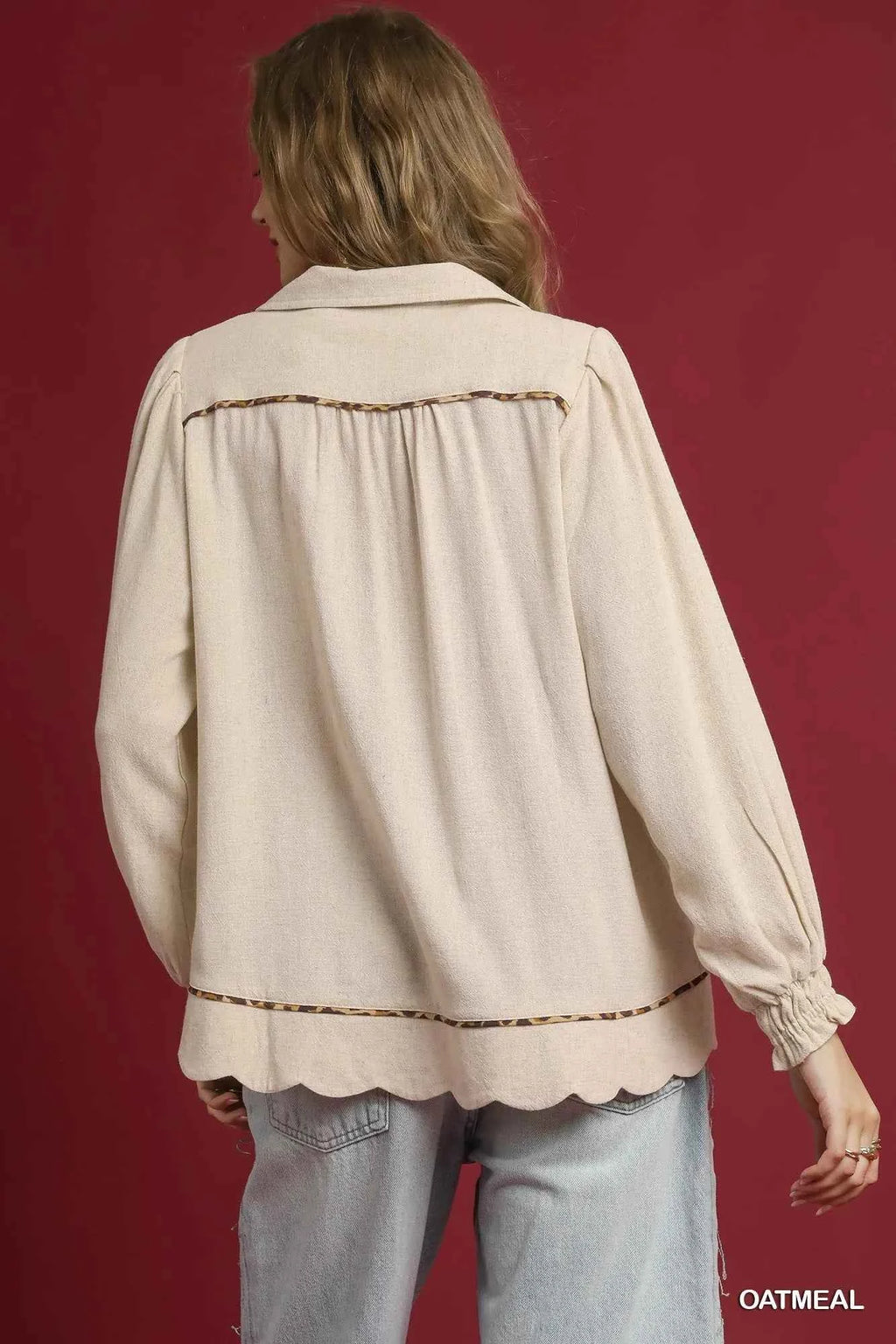 Umgee Full Size Linen Scallop Hem Blouse with Contrast Trim Plus Size 733754d3-bead-402c-a1f0-a9dad0761743-Max-Origin