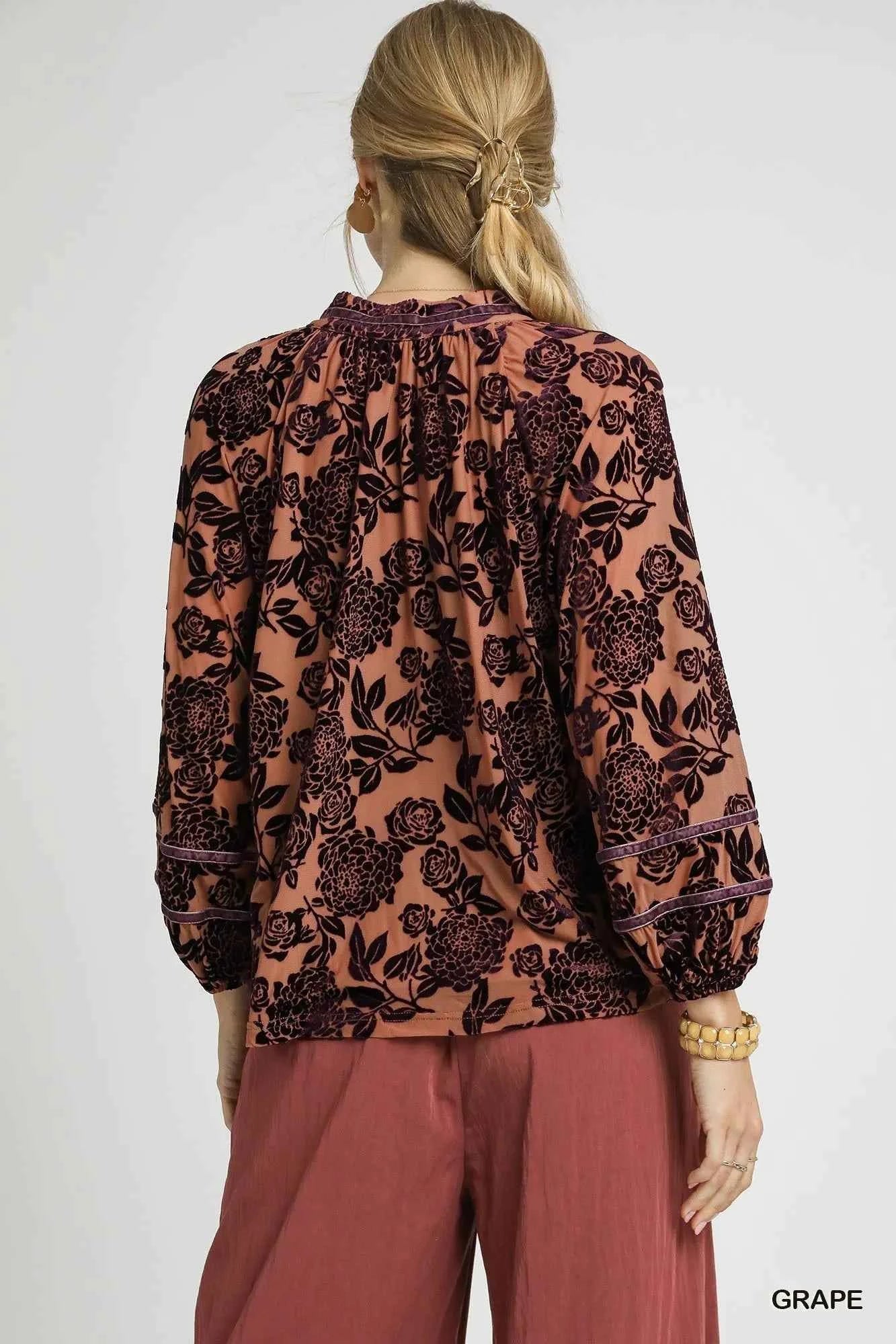 Umgee Floral Velvet Blouse with Balloon Sleeves 734d1f5a-a3e6-45ae-8ab9-65e40789652a-Max-Origin
