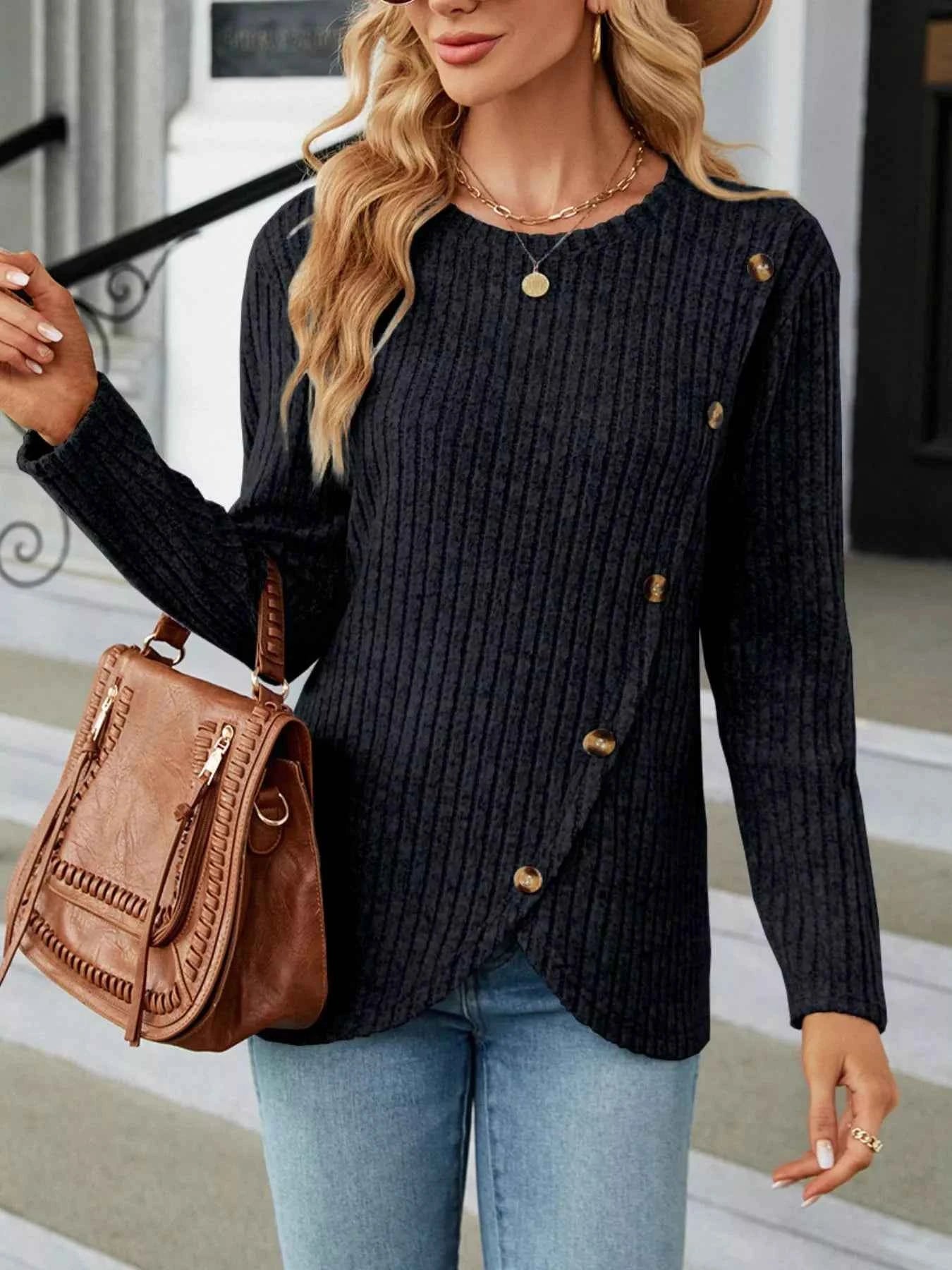 Ribbed Knit Decor Button T-Shirt 73779404-37f2-4d82-8fbb-febd27d4f859-Max-Origin