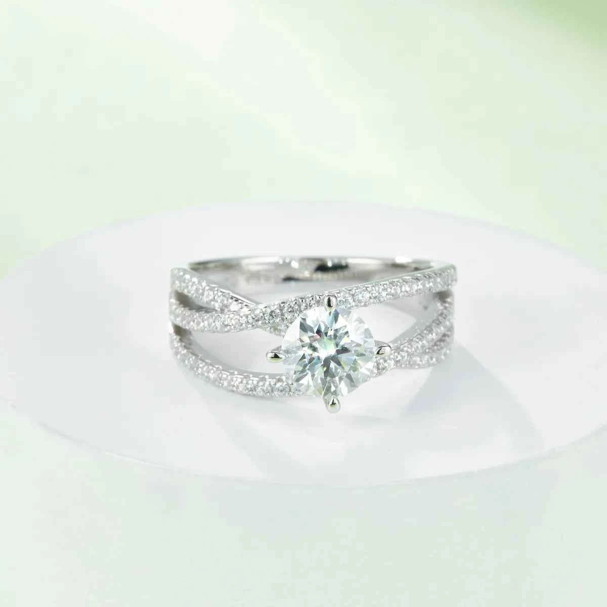 1 Carat Moissanite 925 Sterling Silver Ring 73807bd8-cb80-4706-a832-e1020e40838a-Max-Origin