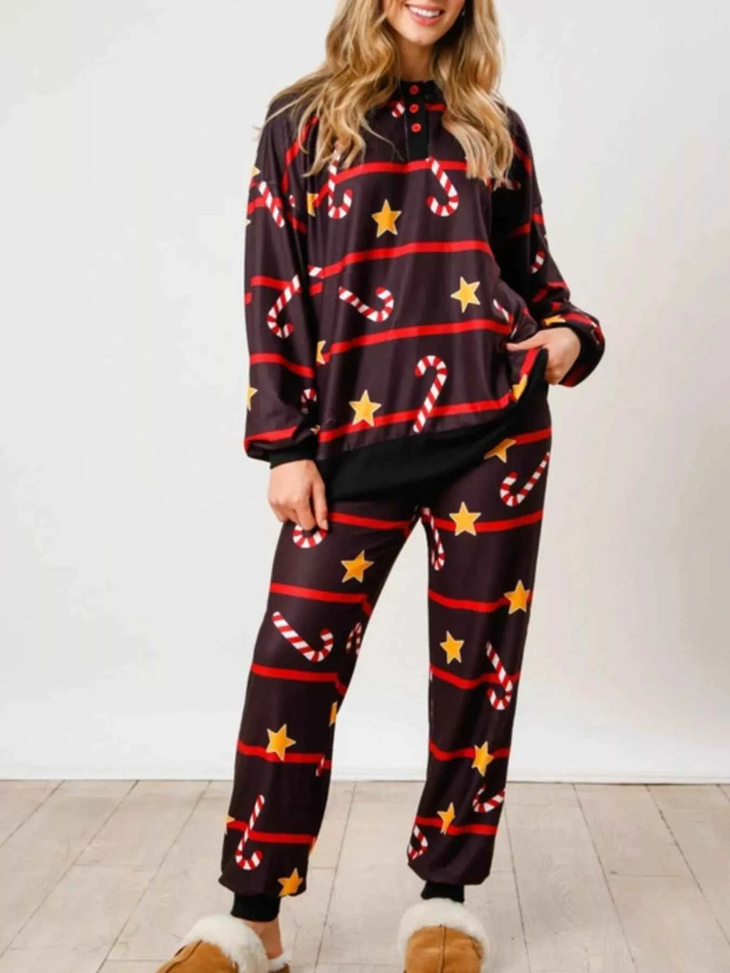 Christmas Long Sleeve Top and Pants Lounge Set 738bcdea-acb1-4171-808c-991ee399a51b-Max-Origin