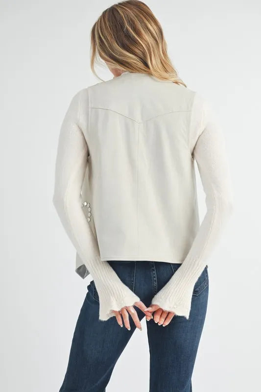 Aemi + Co Heart Rivet Detail Suede Vest Coat 73c50fc4-0f6e-42f7-8c8a-88800adece63-Max-Origin