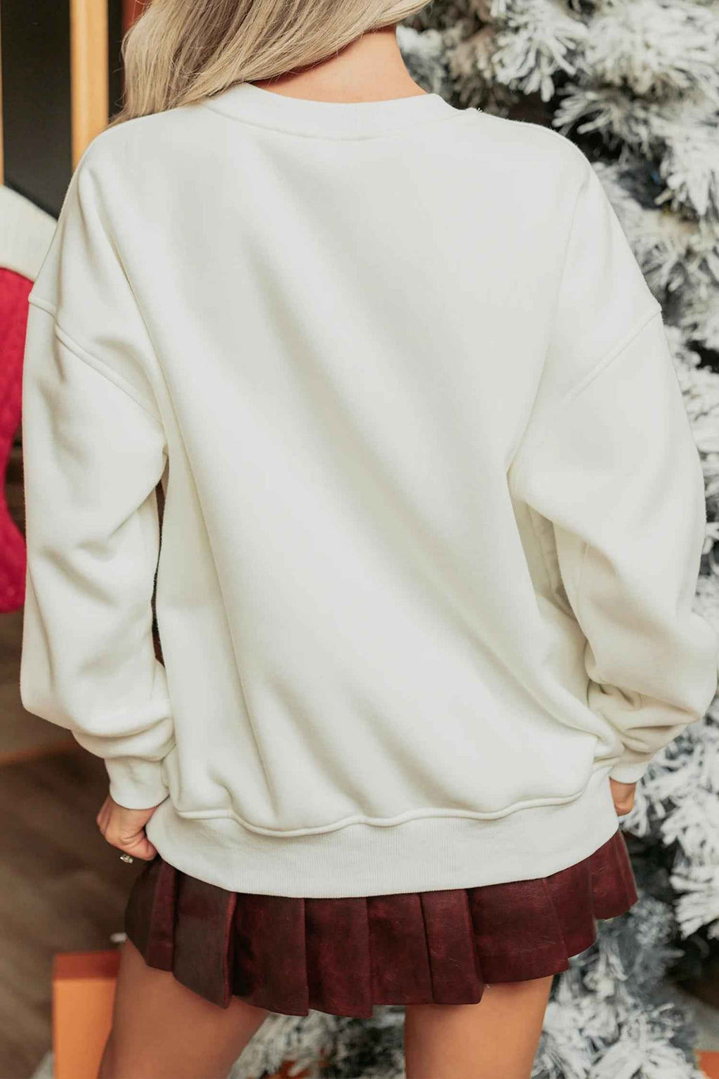 White Christmas Tree Ribbon Bow Printed Drop Shoulder Sweatshirt 73fcbf0b5dcd914b