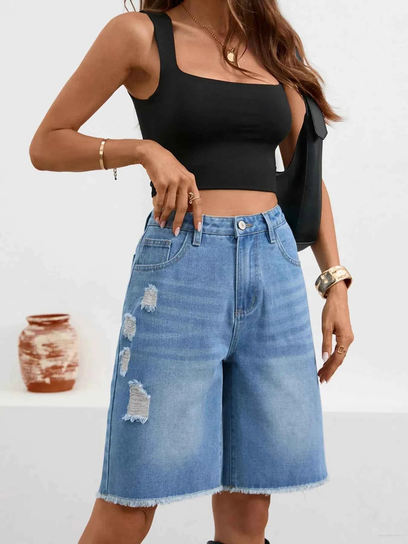 Ripped Frayed Hem Denim Shorts 74c87e0fff0444c5ac0a1e5269b8e652-Max-Origin