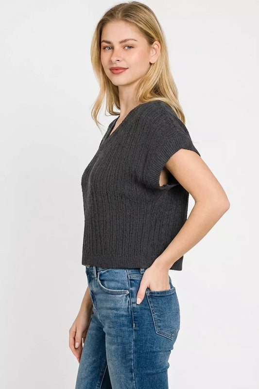 Textured Knit V-Neck Cropped Sweater 7506297d-fa70-42a6-b767-0c175d29cd48-Max-Origin