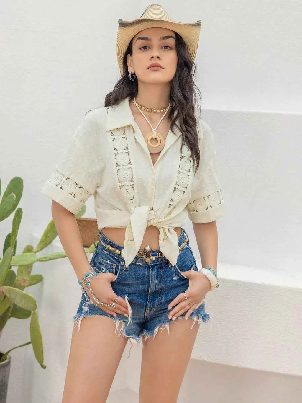 Collared Neck Half Sleeve Shirt 7519c04d-d4ab-4aa9-a0cb-b679baf0bad1-Max-Origin