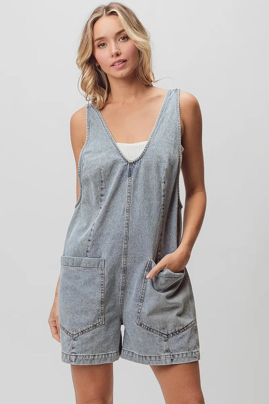 BiBi Patch Vintage Washed Denim Shortall LT DENIM 753111a2e7994606892b4edd0025ff20-Max-Origin