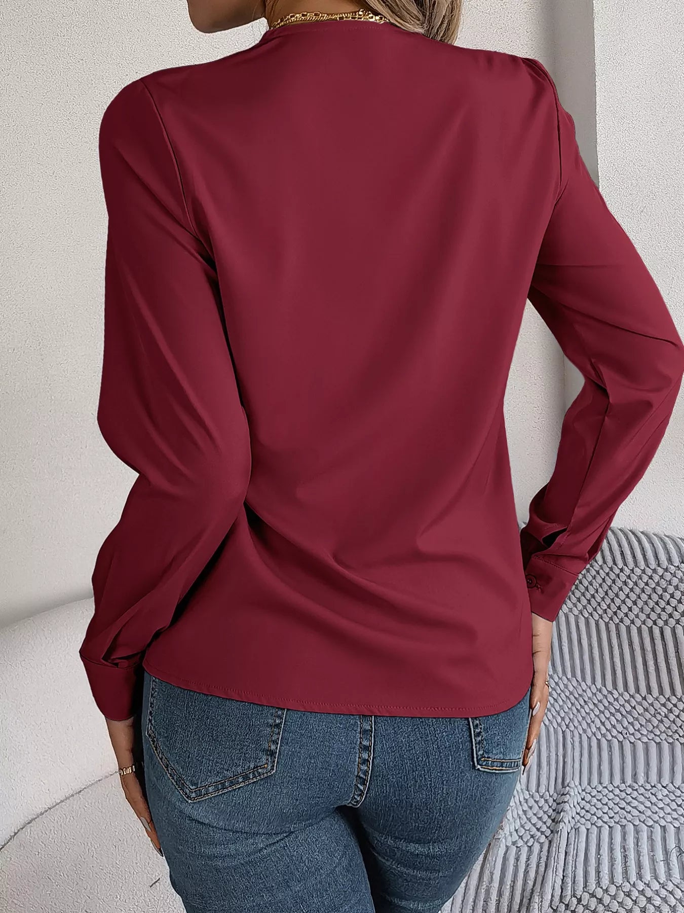 Layered V-Neck Long Sleeve Blouse 755e13b4-59af-48be-b5d0-5fae3a819ef1-Max-Origin