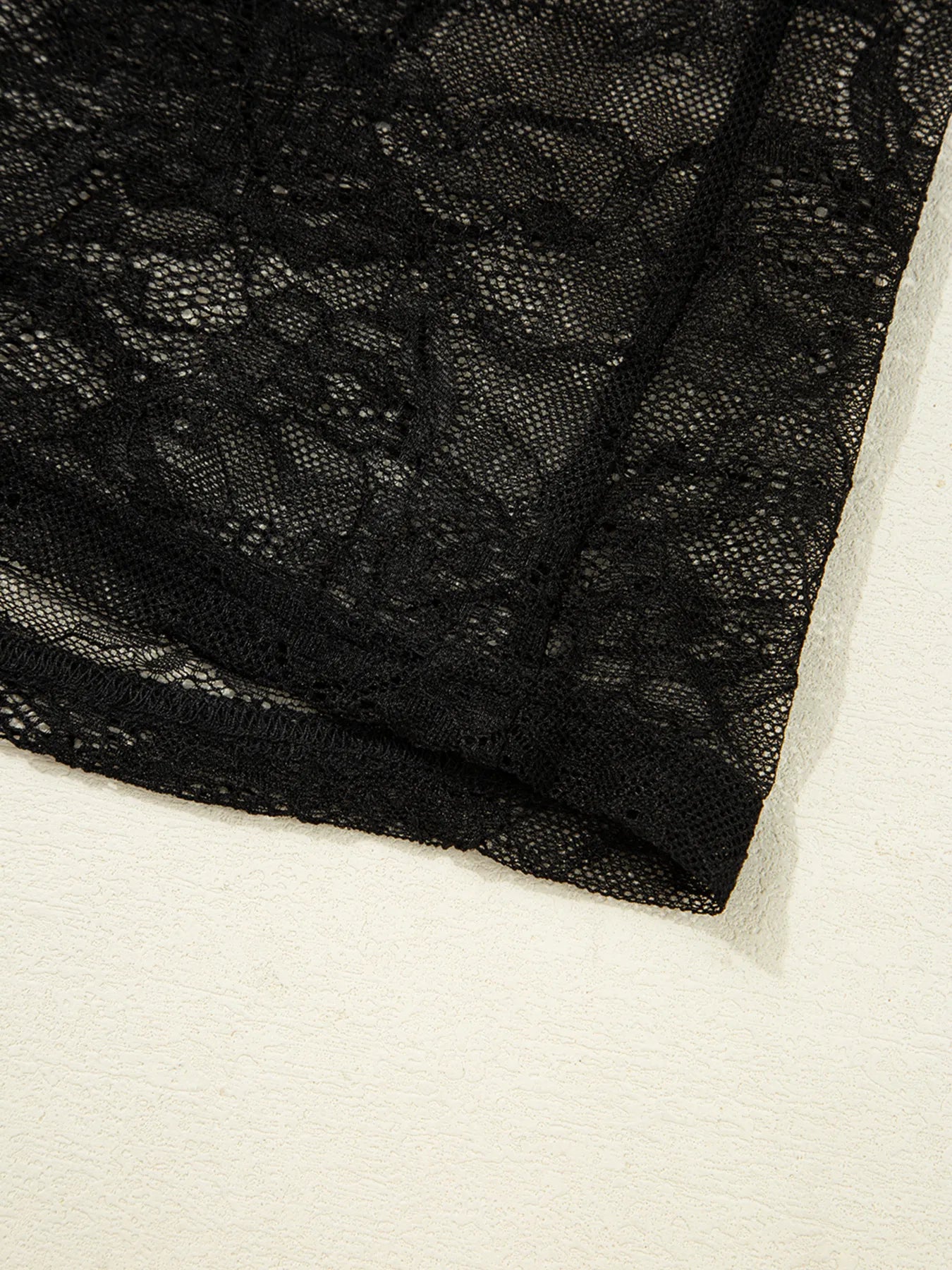 Lace Crochet Mesh Patched Slim Fit Long Sleeve Top 760b0387ea8f454e8f002f18a1cf556f-Max-Origin