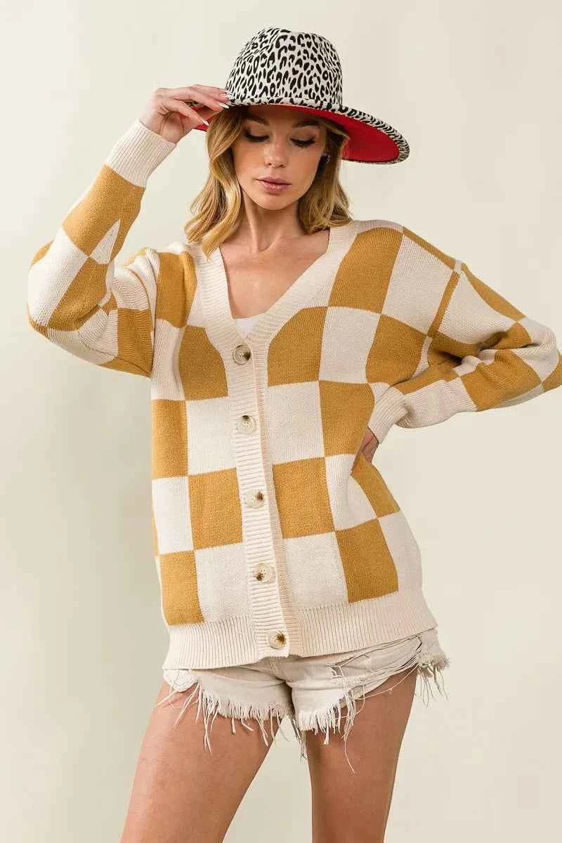 BiBi Checked V-neck Cardigan 7617d9b401b04fffbecbacc958ea3581-Max-Origin
