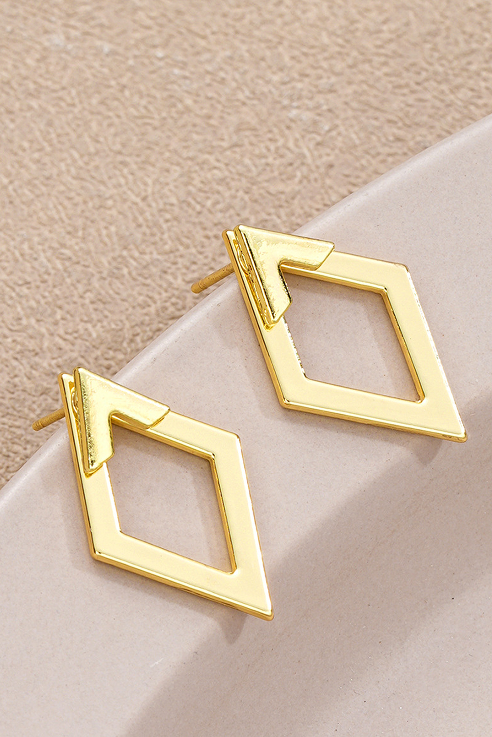 Gold Geometric Shape Stud Earrings 762d0d0063912e26