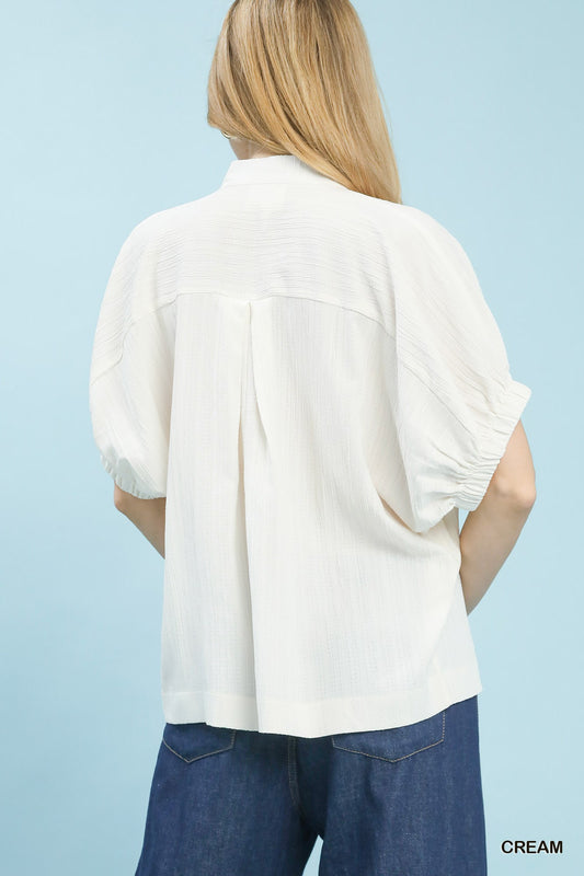Textured V-Neck Blouse 764c863e-a9a5-4111-94a0-3f4083db9165-Max