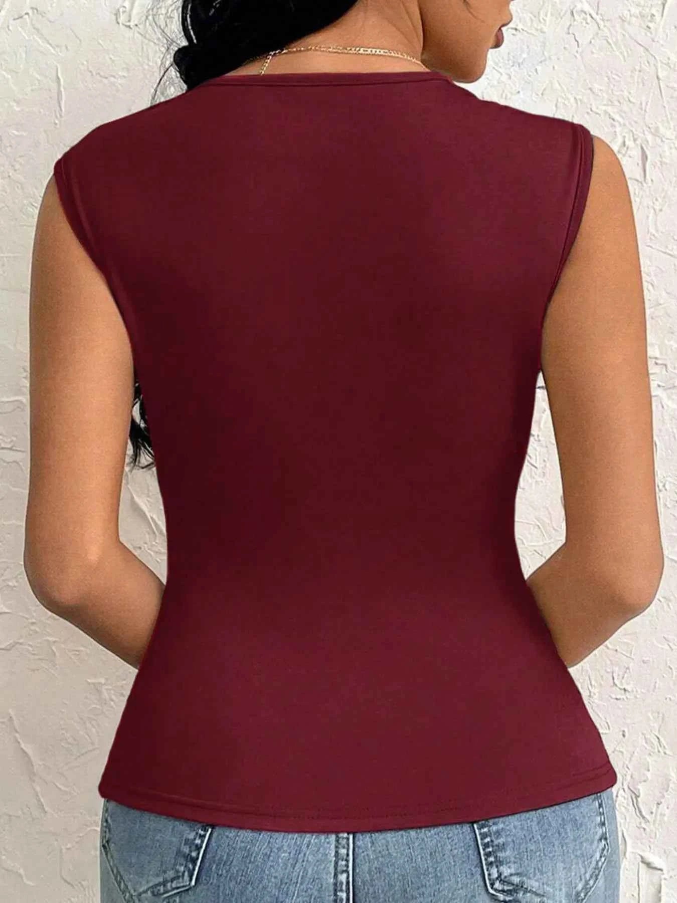 Slit Asymmetrical Tank Top 766222aa8dc04e00aec2573cc4b681e2-Max-Origin