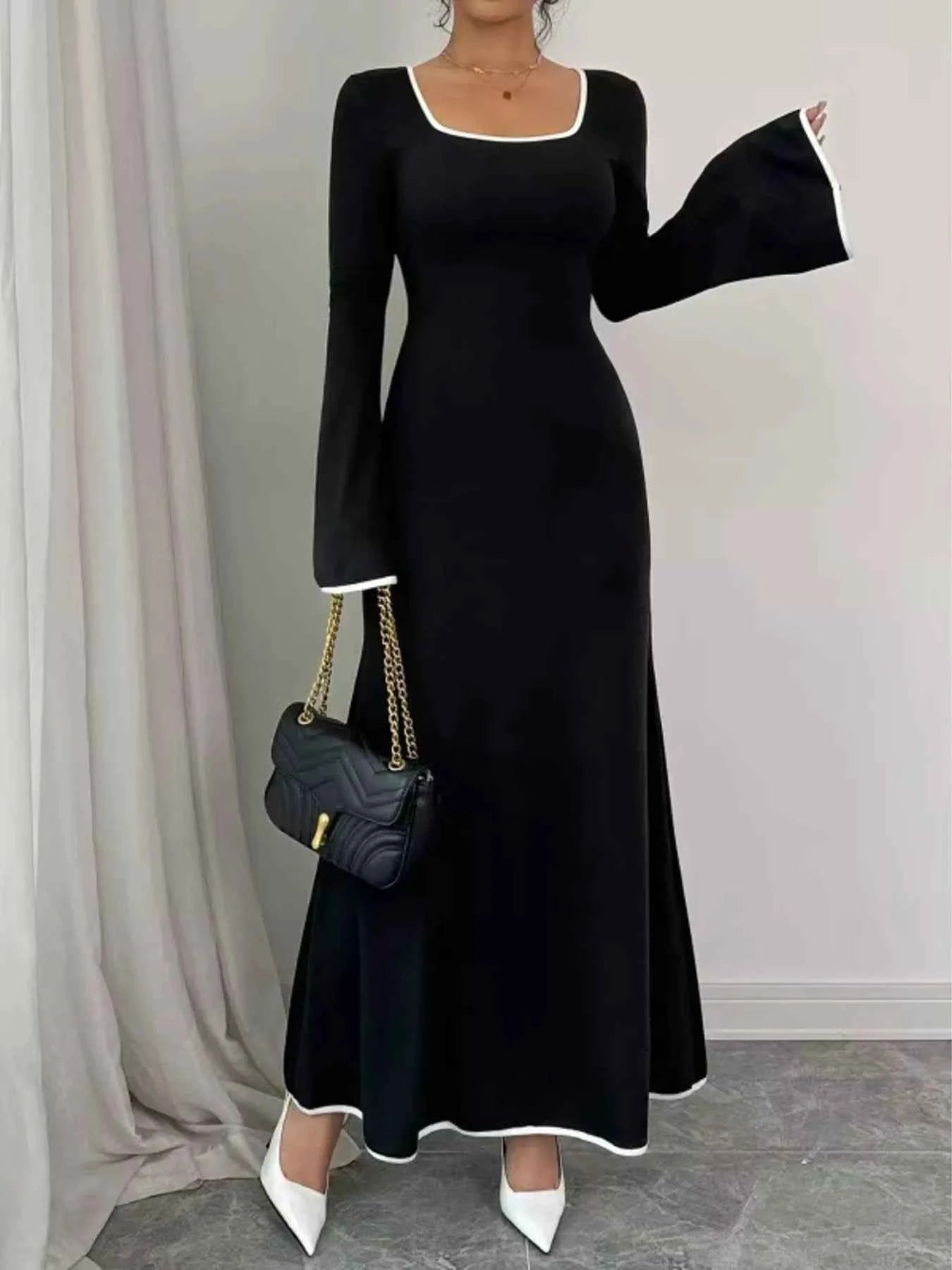 Square Neck Flare Sleeve Maxi Dress 76c951146b37450c851bb7bf74e6b9e4-Max-Origin