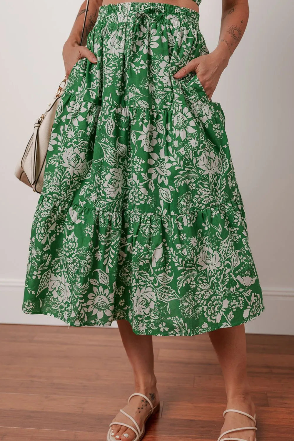 Floral Print Shirred Crop Top and Midi Skirt Set 76fac7f5-9f8d-4487-95c5-15fcec166f96-Max-Origin