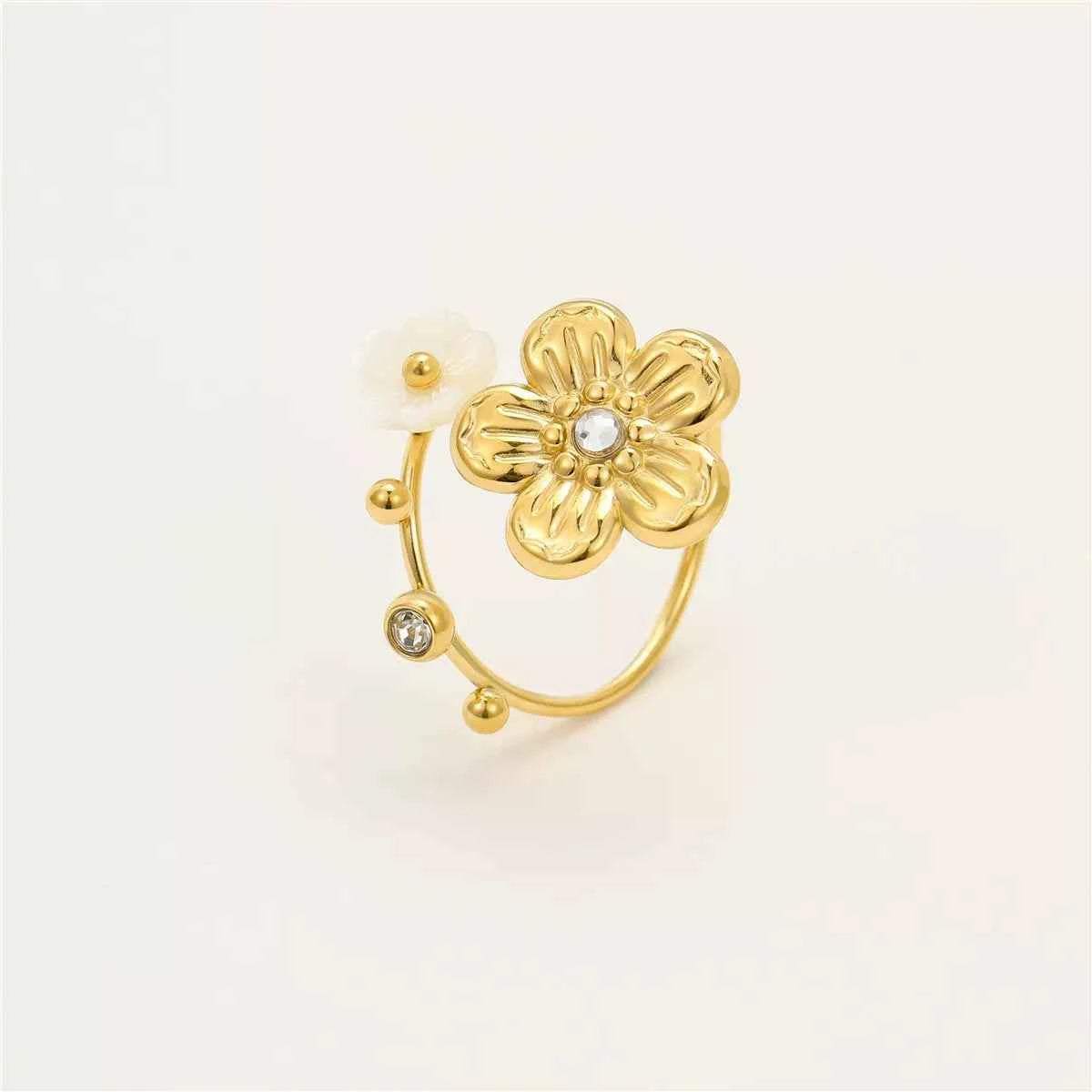 18K Gold-Plated Flower Open Ring 7748f777-1611-4f08-83a2-0737b3830445-Max-Origin