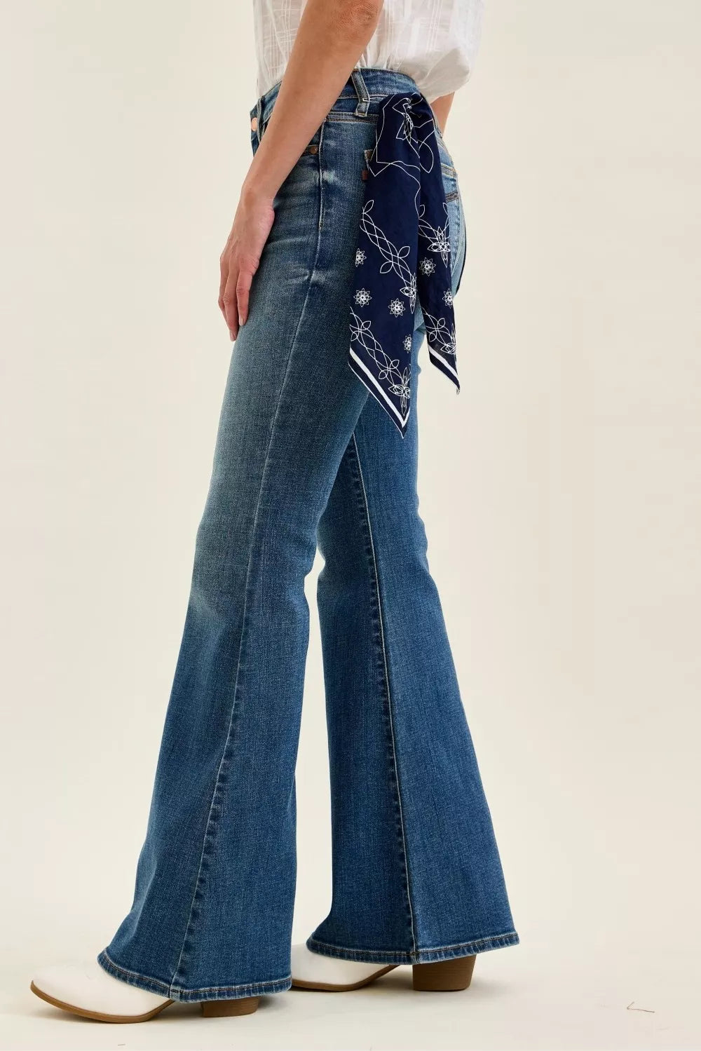 Judy Blue Mid Rise Jaqueline Flare with Triple Needle Back Pkts and Bandana Loop 77a06745-78d0-4ddb-a0b6-9ee33a1e6251-Max-Origin