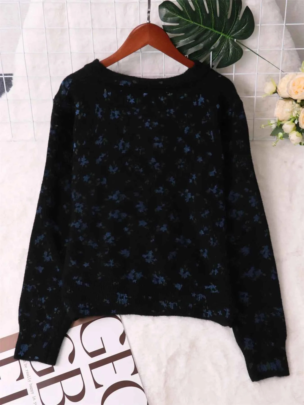 Floral Button-Up Long Sleeve Cardigan 77bb89b5a11e456e8e90da7103ceab58-Max-Origin