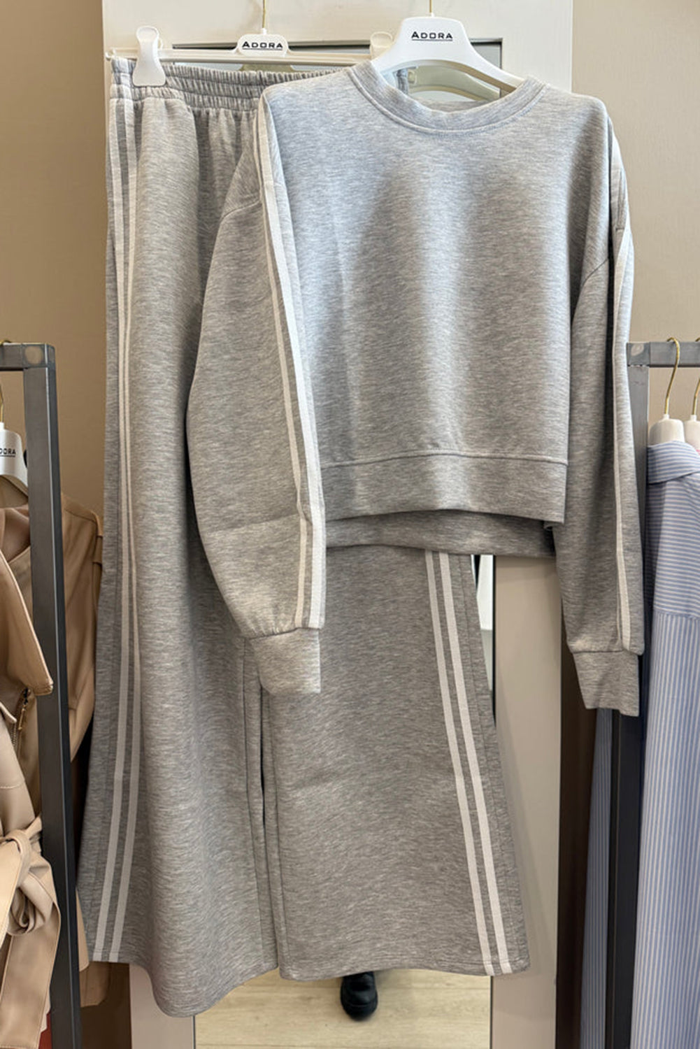 Dirty Blue Varsity Striped Detail Cropped Pullover Wide Leg Pants 2pcs Outfit Gray Morn 65%Polyester+35%Cotton 77d20bb64fce96e0