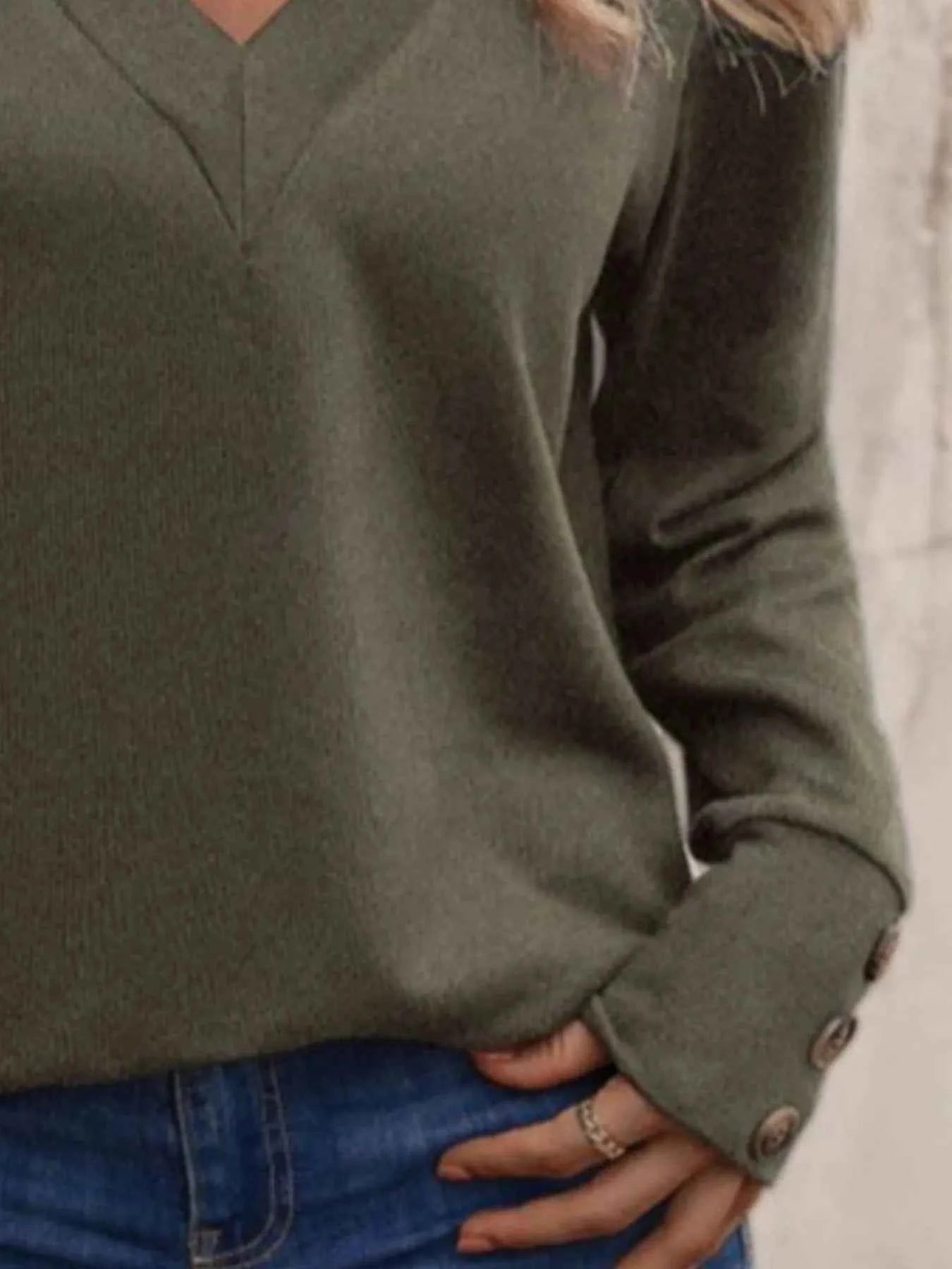 V-Neck Long Sleeve T-Shirt 7814a138-21e9-43d8-9b24-8fd34963fc8a-Max-Origin