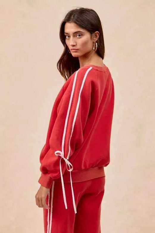 BiBi Side Lined Bow Details Fleece Sweatshirt 78368aec956f4f559ae0c5e45afe2d4c-Max-Origin