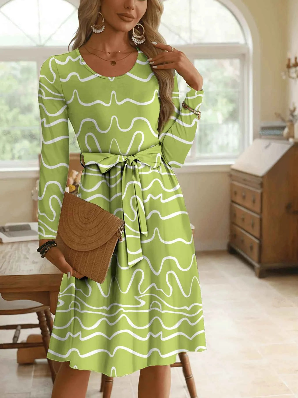 Wave Print Long Sleeve Tie Waist Dress Lime 784dd40c4ed648f098a0a1e6119c890e-Max-Origin