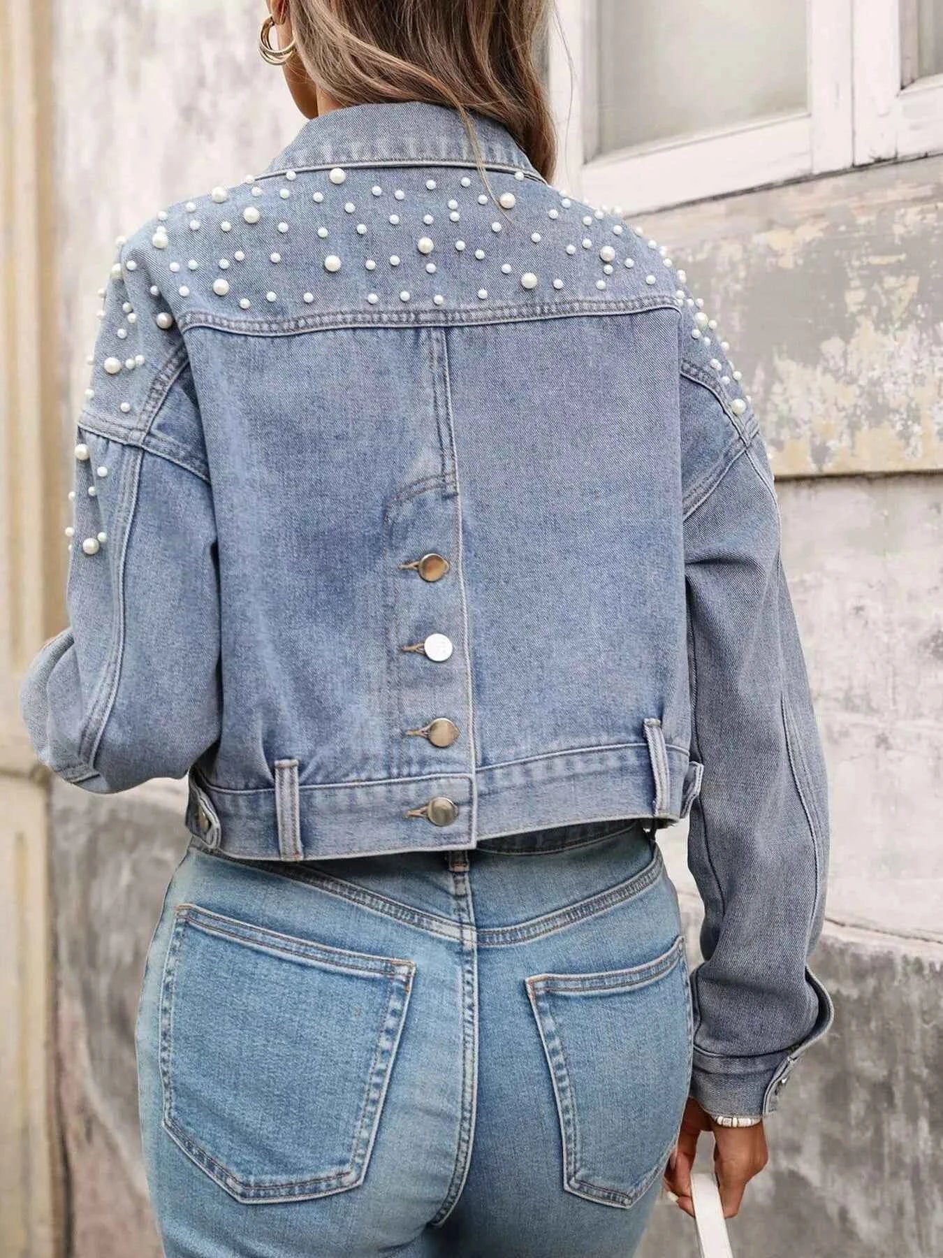 Pearl Embellished Cropped Denim Jacket 785a80df-95de-4e8a-a6ce-b6297e528a87-Max-Origin