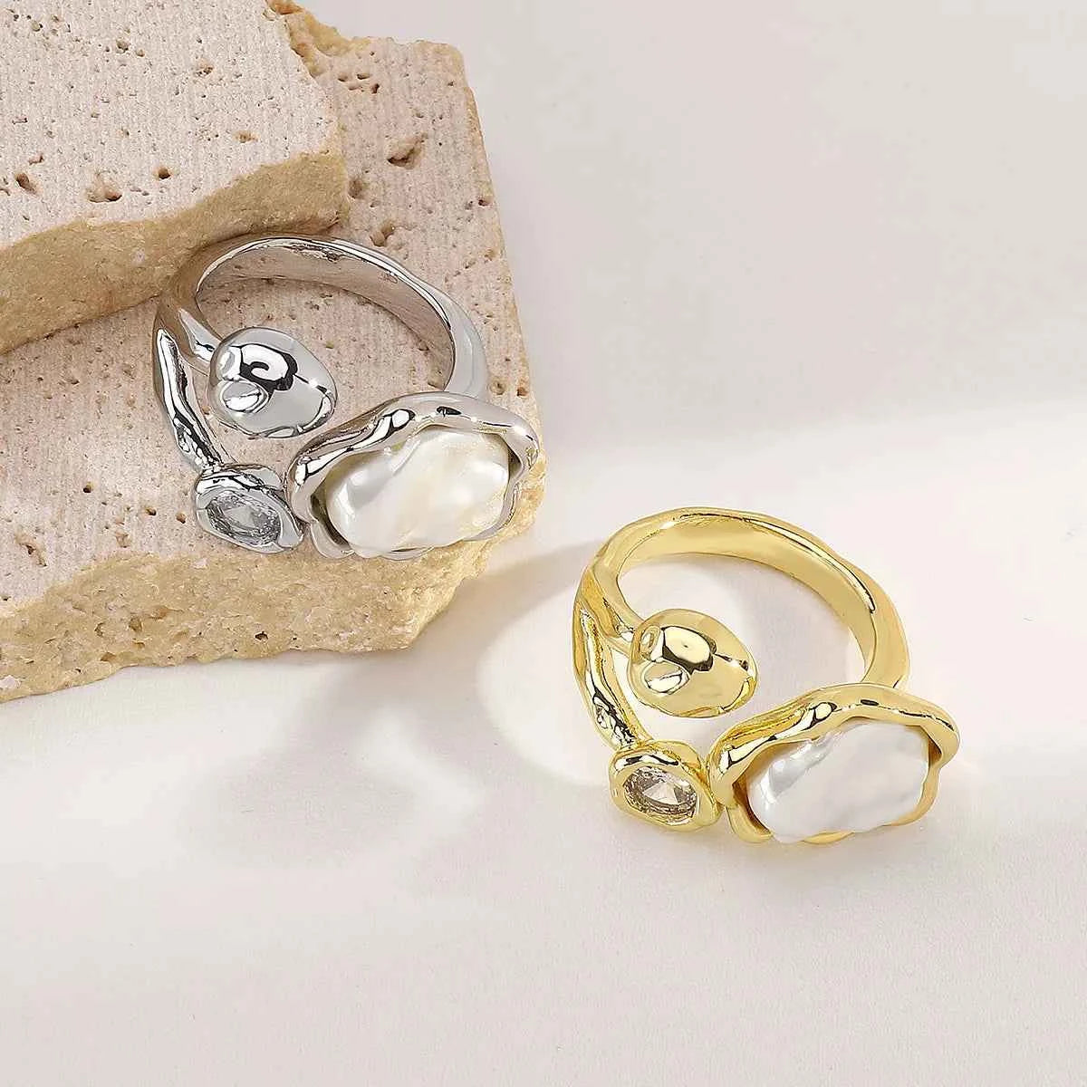 Irregular Pearl Open Ring 787c2972-90aa-4b69-ae41-f4ef2611c9a9-Max-Origin