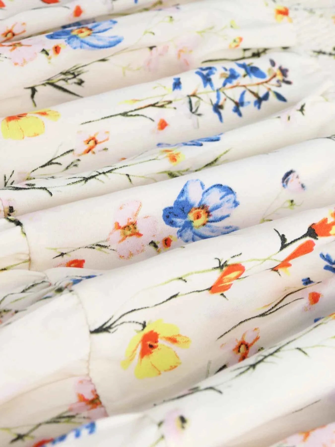 Floral Tiered Maxi Skirt 7890daf7-d8b5-4eee-bdbd-091fecd676f3-Max-Origin